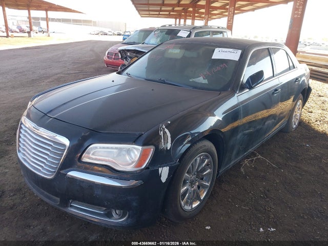 43669662 :رقم المزاد ، 2C3CCAAG3DH559893 vin ، 2013 Chrysler 300 مزاد بيع