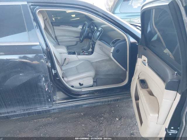 43669662 :رقم المزاد ، 2C3CCAAG3DH559893 vin ، 2013 Chrysler 300 مزاد بيع