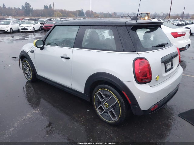 2023 MINI SE HARDTOP WMW13DJ03P2T63633 Photo 2