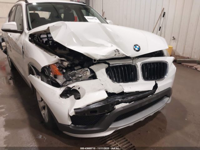 2015 BMW X1 WBAVM1C56FV316051 Photo 5
