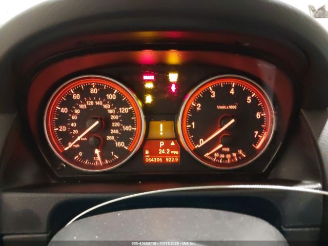 2015 BMW X1 WBAVM1C56FV316051 Photo 6