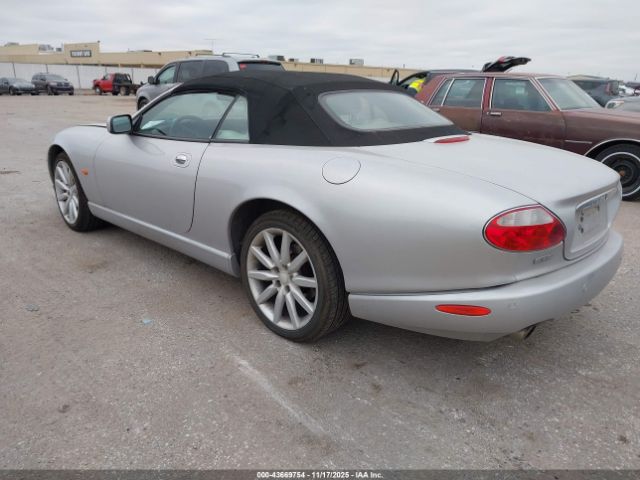 2006 JAGUAR XK8 SAJDA42C762A44883 Photo 2