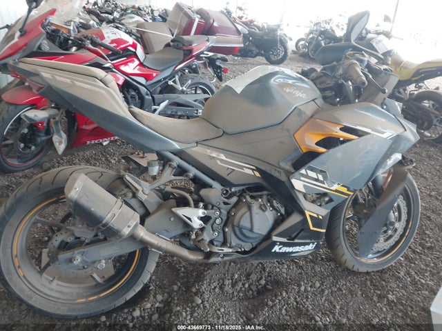 Kawasaki EX400 2018 JKAEXKG16JDA07313 Image 12
