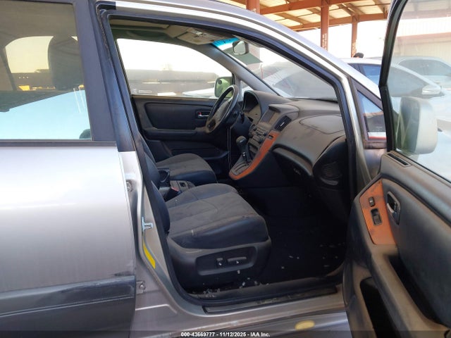 43669777 :رقم المزاد ، JTJGF10U120132643 vin ، 2002 Lexus Rx 300 مزاد بيع