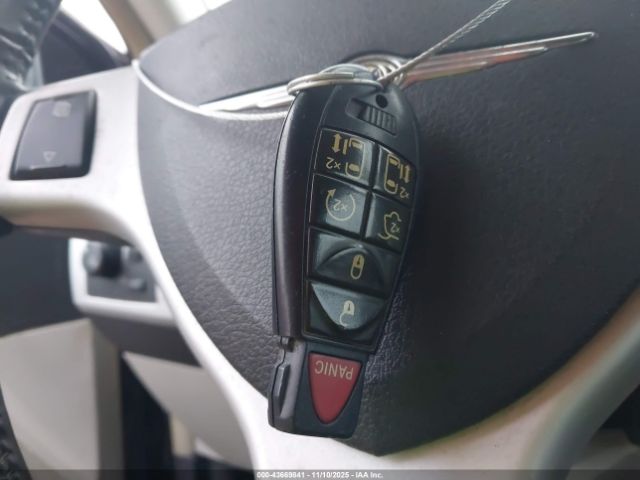 2010 CHRYSLER TOWN & COUNTRY 2A4RR5D12AR279692 Photo 10