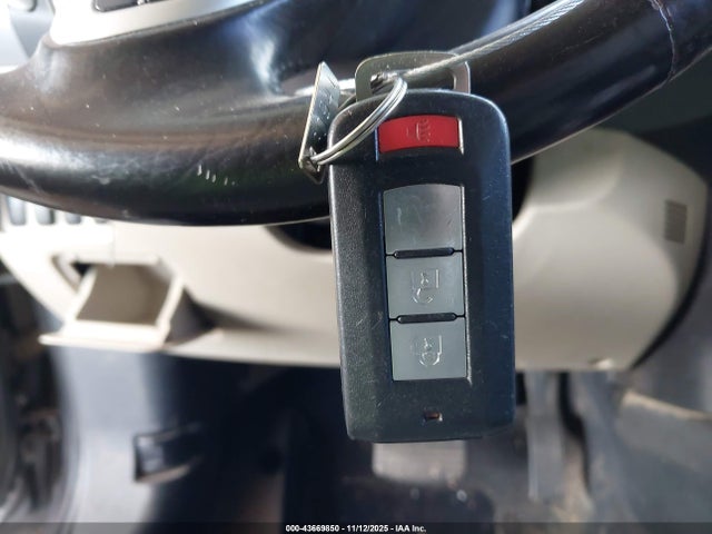 2013 MITSUBISHI OUTLANDER JA4AS3AW9DU007556 Photo 10