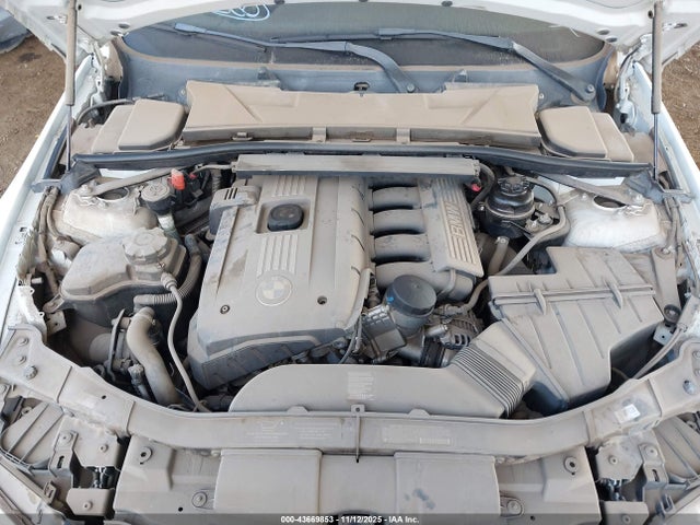 Продажа на аукционе авто 2011 Bmw 328i, vin: WBAKE5C54BE754620, номер лота: 43669853