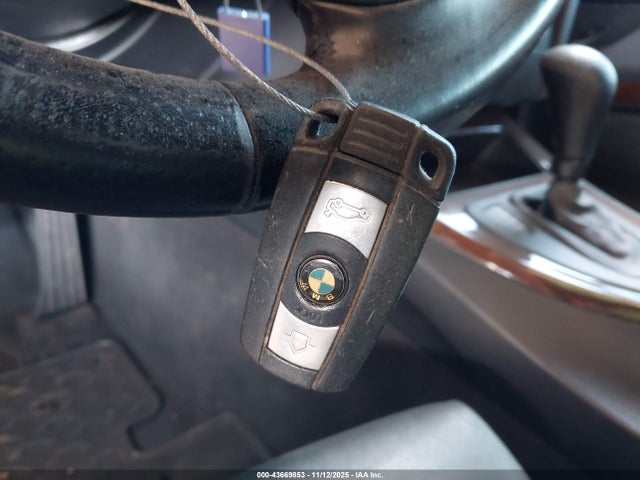 Продажа на аукционе авто 2011 Bmw 328i, vin: WBAKE5C54BE754620, номер лота: 43669853