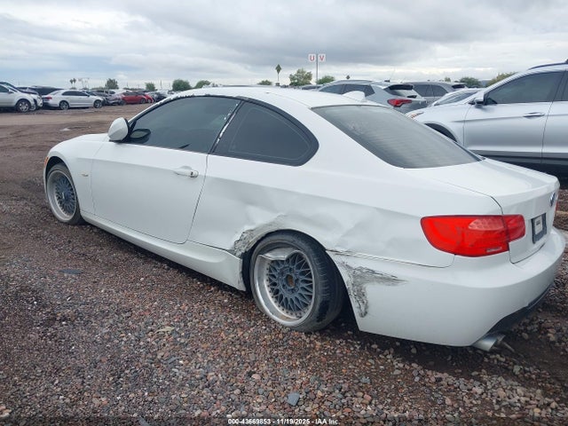 Продажа на аукционе авто 2011 Bmw 328i, vin: WBAKE5C54BE754620, номер лота: 43669853