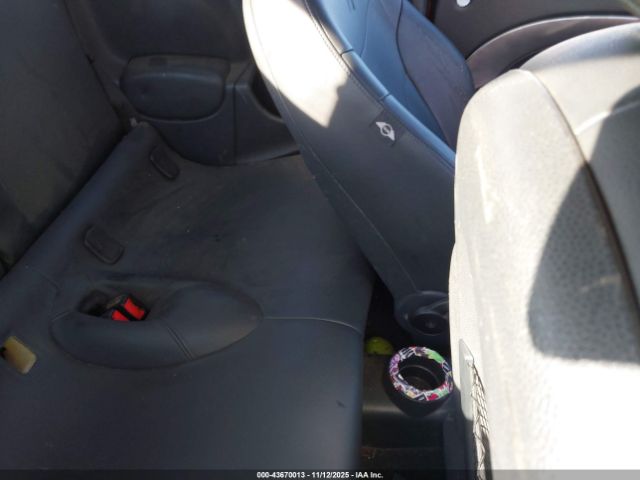 2006 MINI COOPER S WMWRE335X6TN25797 Photo 7