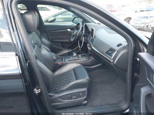 2018 AUDI SQ5 WA1C4AFY3J2138412 Photo 4