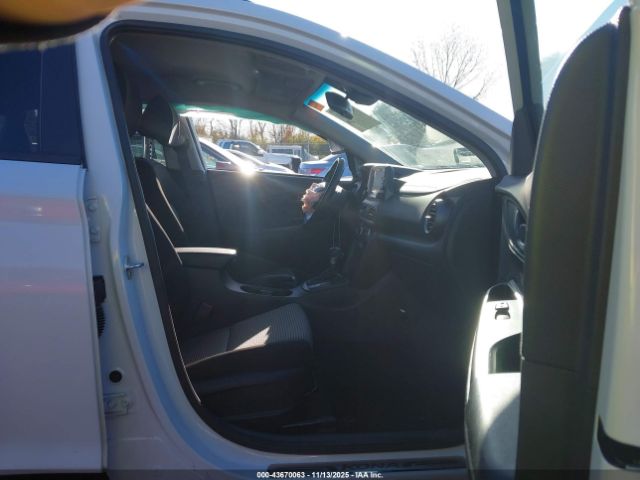 2020 HYUNDAI KONA KM8K22AA5LU561762 Photo 4