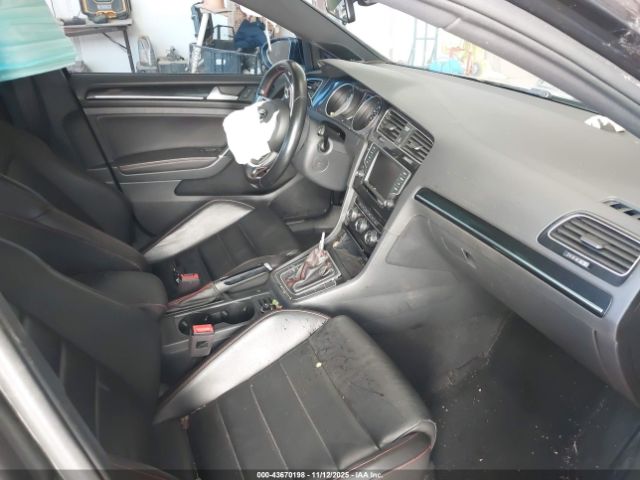 2017 VOLKSWAGEN GOLF GTI 3VW447AU5HM070650 Photo 4