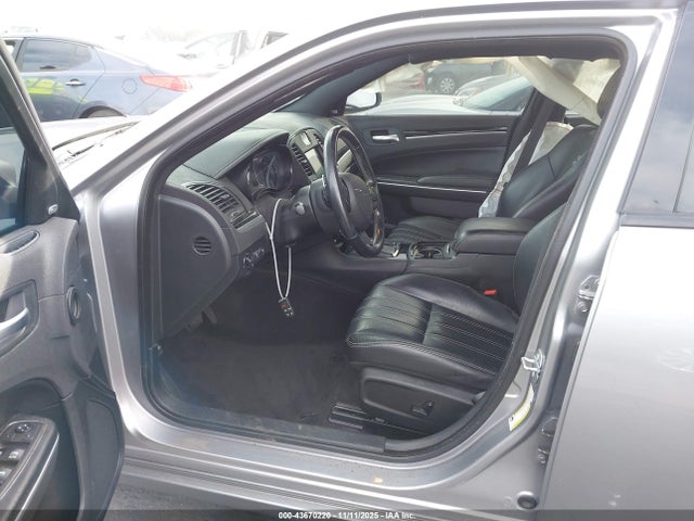 Chrysler 300 300s 2018 2C3CCABG5JH214147 Image 5