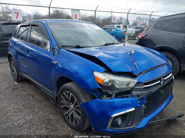 2018 MITSUBISHI OUTLANDER SPORT JA4AR3AU8JU022071 Photo 0