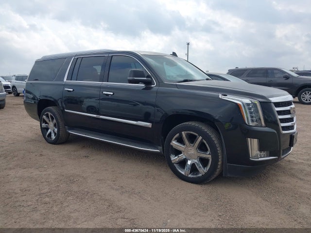 2016 CADILLAC ESCALADE ESV 1GYS3HKJ0GR143034 Photo 0