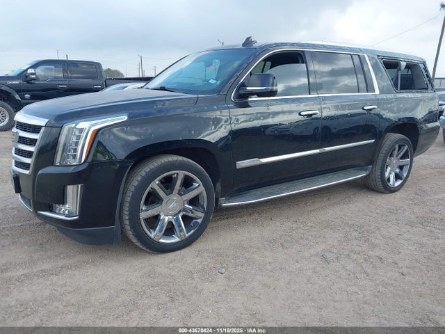 2016 CADILLAC ESCALADE ESV 1GYS3HKJ0GR143034 Photo 1