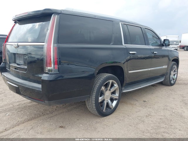2016 CADILLAC ESCALADE ESV 1GYS3HKJ0GR143034 Photo 3