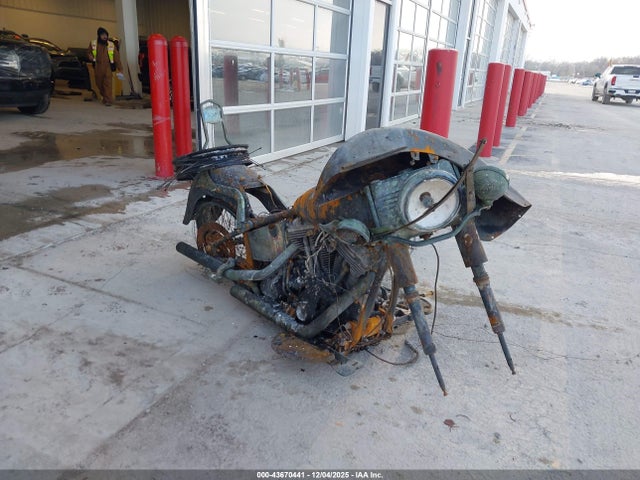 2012 HARLEY-DAVIDSON FLSTC 1HD1BWV16CB028430