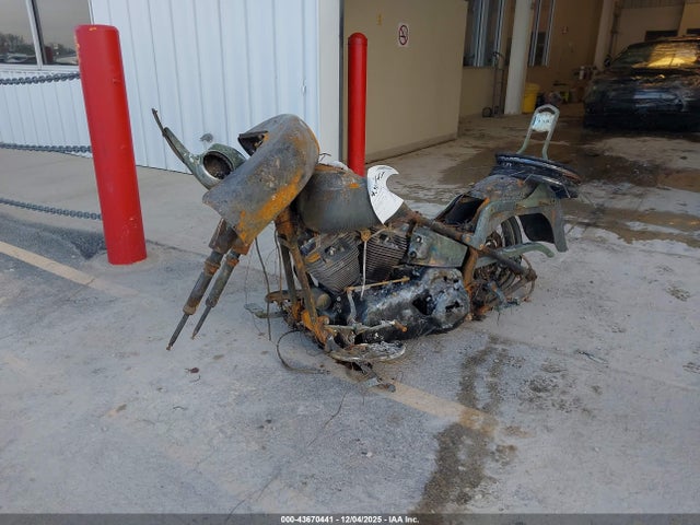 2012 HARLEY-DAVIDSON FLSTC 1HD1BWV16CB028430 Photo 1