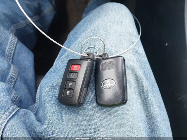 2016 TOYOTA RAV4 HYBRID JTMRJREV8GD031898 Photo 10