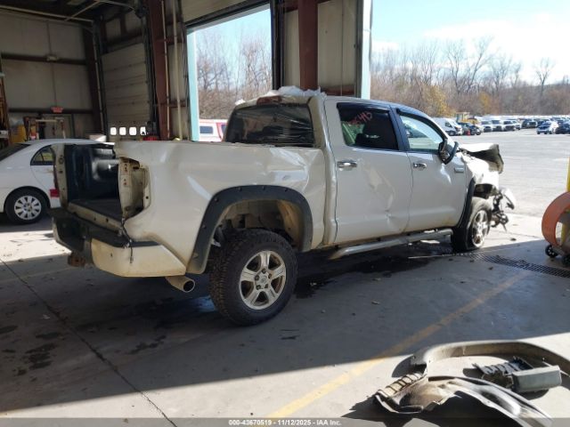 2017 TOYOTA TUNDRA 5TFAW5F13HX595493 Photo 3