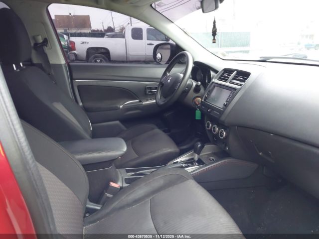 2018 MITSUBISHI OUTLANDER SPORT JA4AR3AU6JZ005398 Photo 4