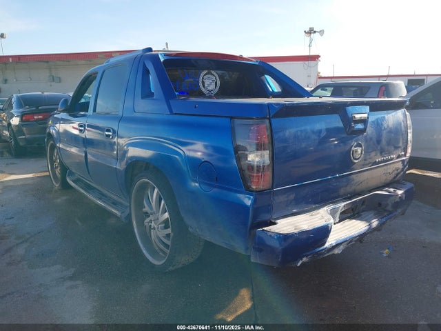 2003 CADILLAC ESCALADE EXT 3GYEK63NX3G286718 Photo 2