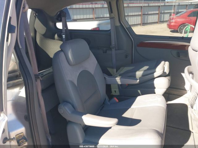 2006 CHRYSLER TOWN & COUNTRY 2A8GP64L86R739920 Photo 7
