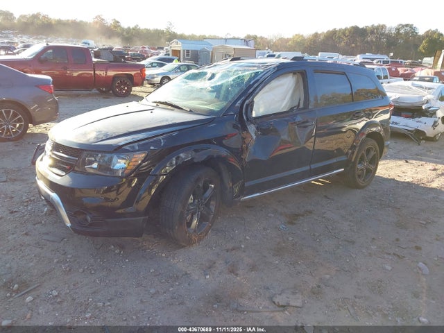 Dodge Journey Crossroad 2020 3C4PDCGB4LT269590 Image 2