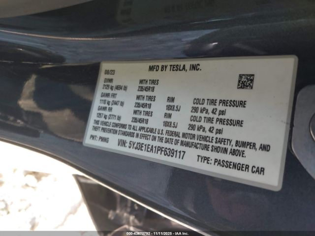 2023 TESLA MODEL 3 5YJ3E1EA1PF639117 Photo 8