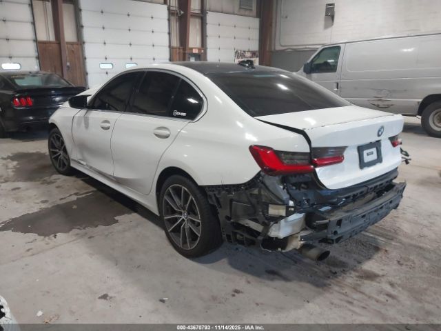 2019 BMW 330I 3MW5R7J50K8B01771 Photo 2