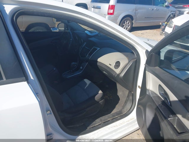 1G1PC5SH5G7153960 Chevrolet Cruze Limited Ls Auto
