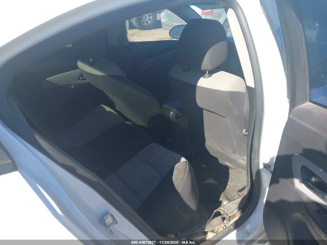 1G1PC5SH5G7153960 Chevrolet Cruze Limited Ls Auto