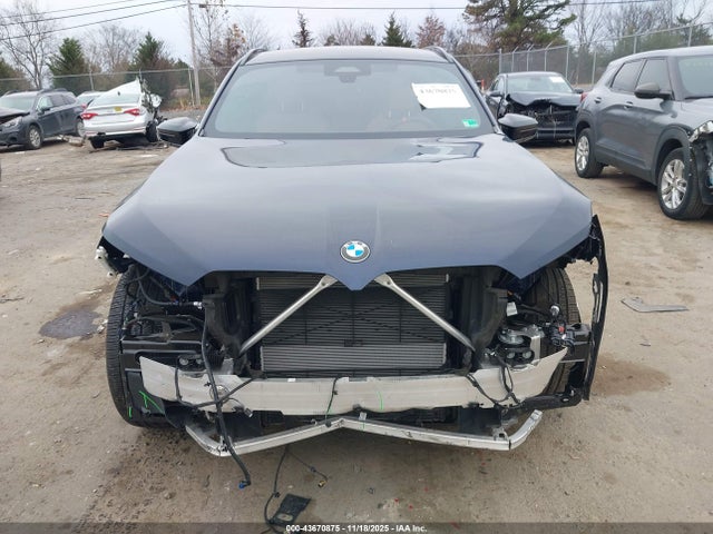 BMW X3 M50 Xdrive 2025 5UX73GP00S9Z75700 Image 13