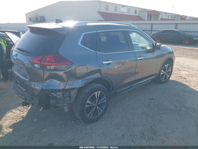 2018 NISSAN ROGUE JN8AT2MV8JW303978 Photo 3