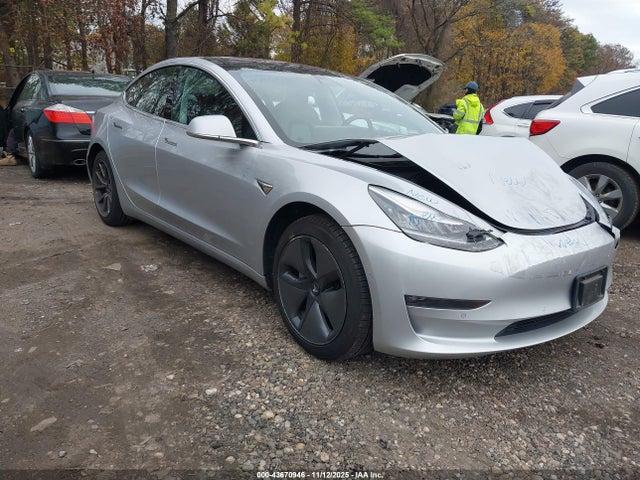 2018 TESLA MODEL 3 5YJ3E1EA7JF098906 Photo 0