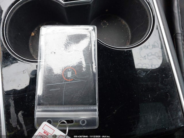 2018 TESLA MODEL 3 5YJ3E1EA7JF098906 Photo 10