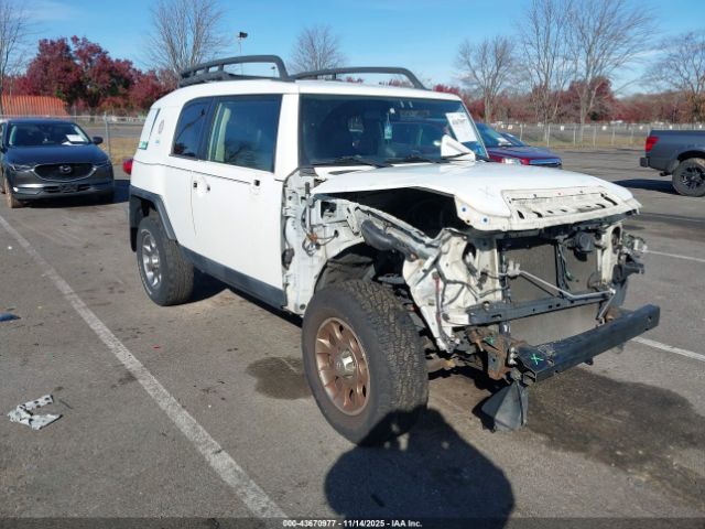 2012 TOYOTA FJ CRUISER JTEBU4BF4CK133774