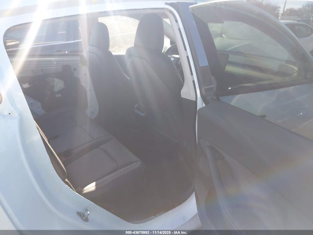 2023 TESLA MODEL Y 7SAYGDEE7PA035771 Photo 7