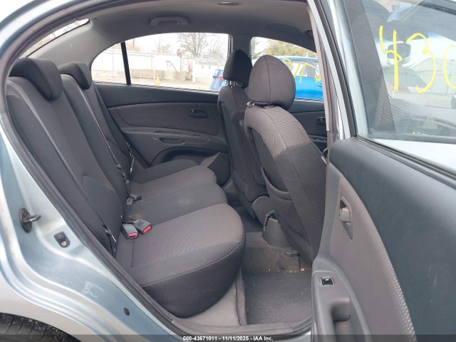 43671011 :رقم المزاد ، KNADE123766158757 vin ، 2006 Kia Rio Lx مزاد بيع