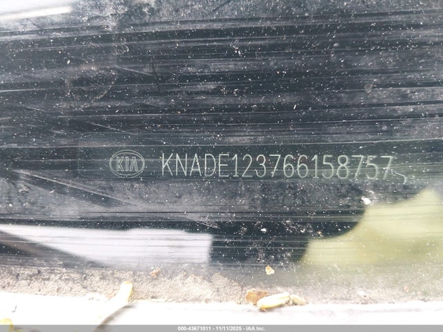 43671011 :رقم المزاد ، KNADE123766158757 vin ، 2006 Kia Rio Lx مزاد بيع
