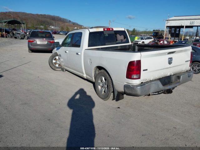 2017 RAM 1500 1C6RR7TT8HS742777 Photo 2