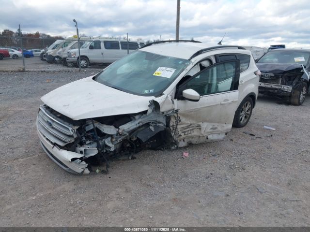 2018 FORD ESCAPE 1FMCU9HD0JUC26266 Photo 1