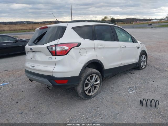 2018 FORD ESCAPE 1FMCU9HD0JUC26266 Photo 3