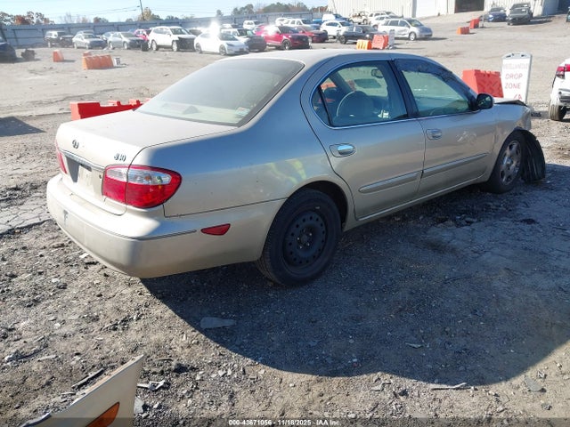 2001 Infiniti I30 Luxury მანქანა იყიდება აუქციონზე, vin: JNKCA31A61T038267, აუქციონის ნომერი: 43671056