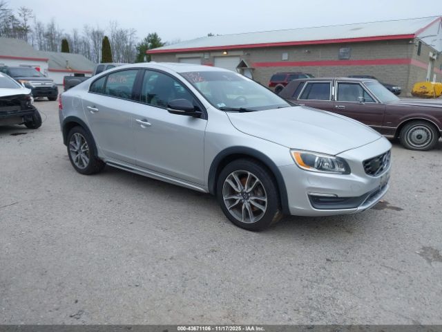 2016 VOLVO S60 CROSS COUNTRY YV4612UM5G2000653