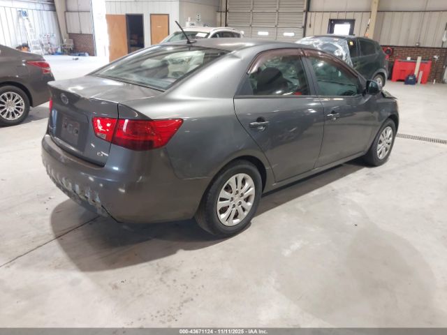 2013 KIA FORTE KNAFU4A27D5722495 Photo 3