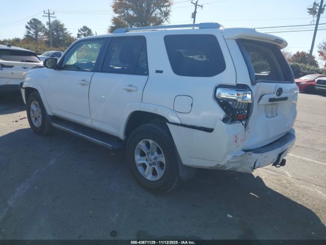 2014 TOYOTA 4RUNNER JTEZU5JR1E5065791 Photo 2