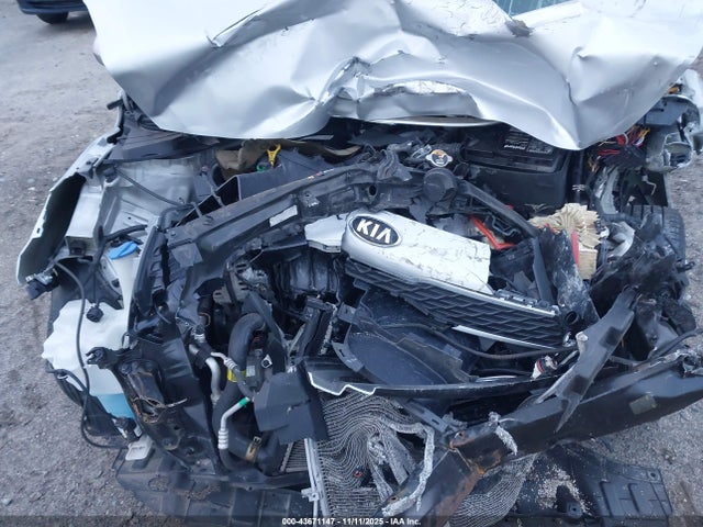 2018 KIA RIO 3KPA24AB6JE053851 Photo 9